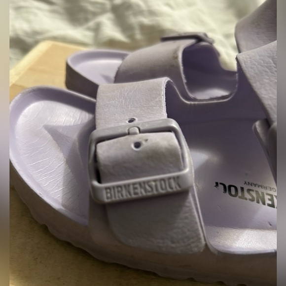 BIRKENSTOCK Women's Essentials Arizona Footbed Sandal Violet Purple Foam Size 7 - Picture 4 of 8